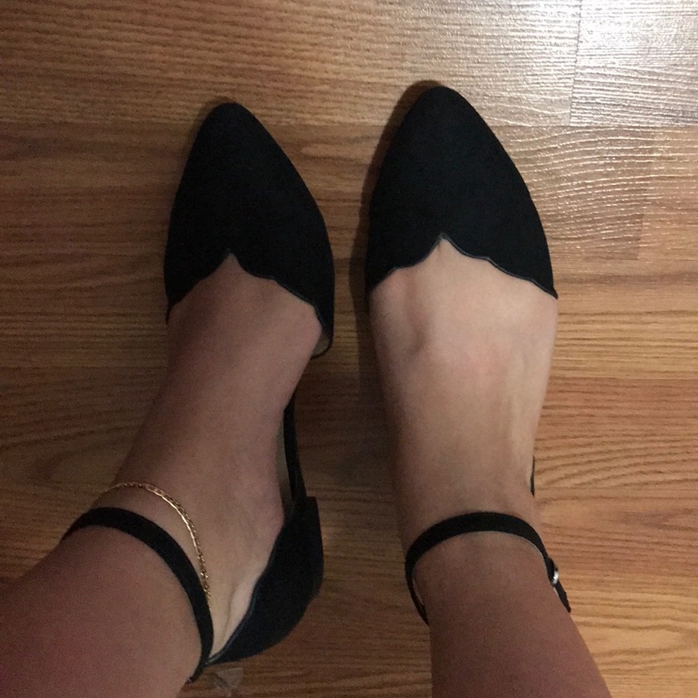 Flats - Picture 3 of 3